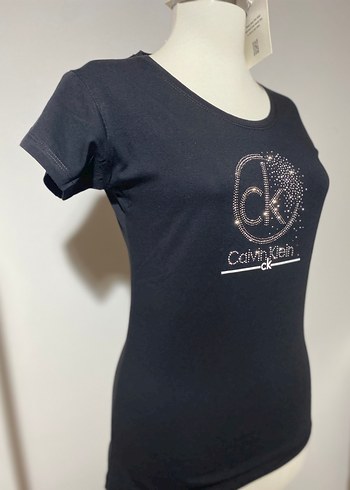 Calvin Klein Siyah Kadın Kısa Kollu Payetli Tişört