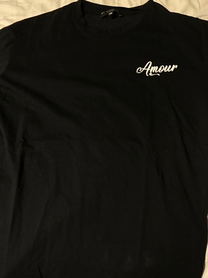 Siyah Kısa Kollu - Görsel 2