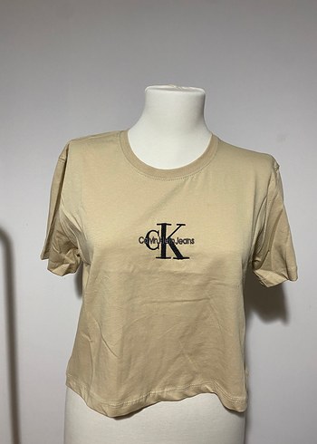 Calvin Klein Bej Calvin Klein Crop Tişört
