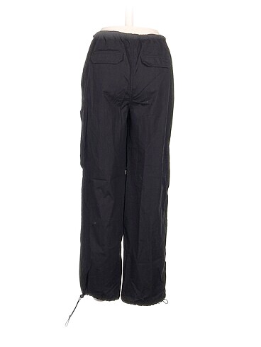 universal Beden H&M Düz Kesim %70 İndirimli.