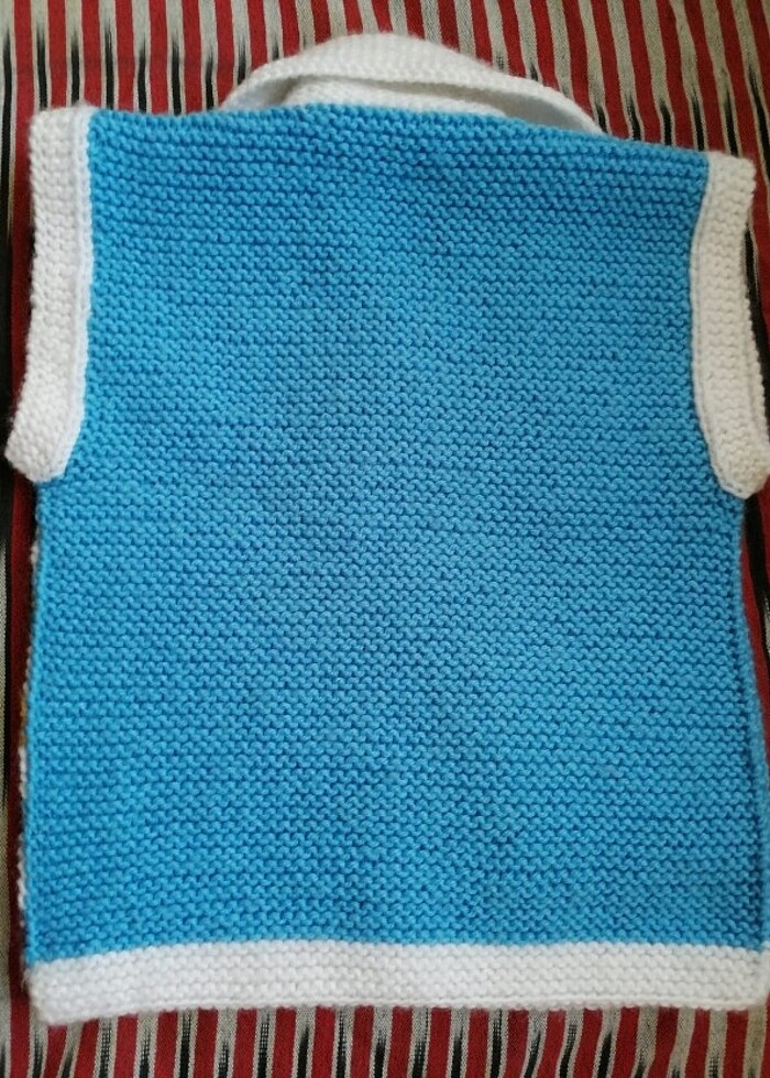 El Örgüsü Bebek Yeleği - Görsel 3