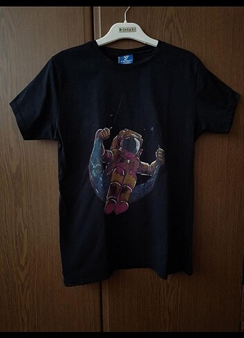 Astronot Tshirt