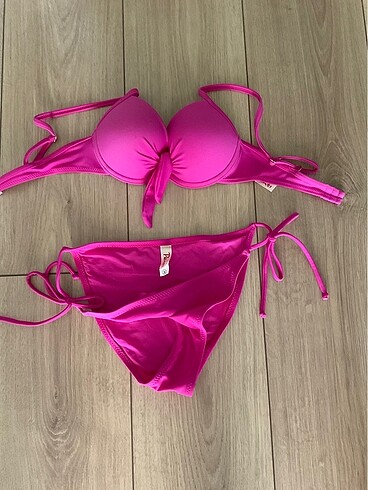 Penti Penti bikini