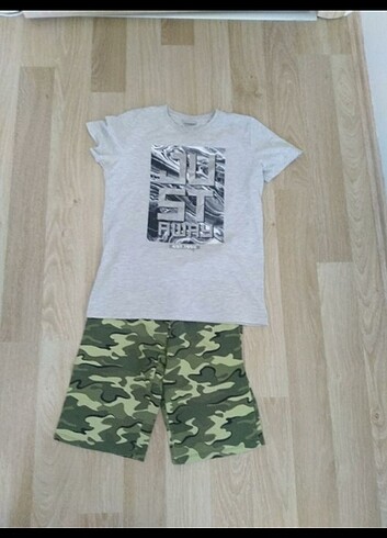 Lcw şort t-shirt