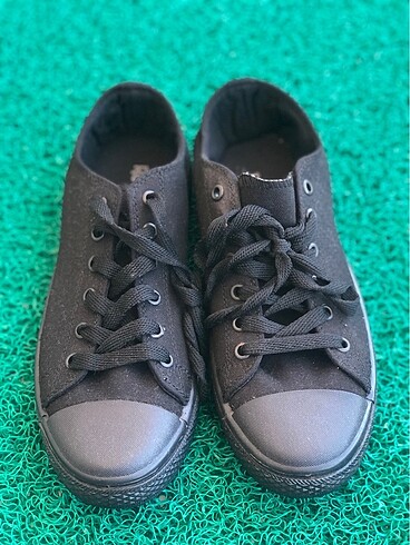 Converse siyah ayakkabı