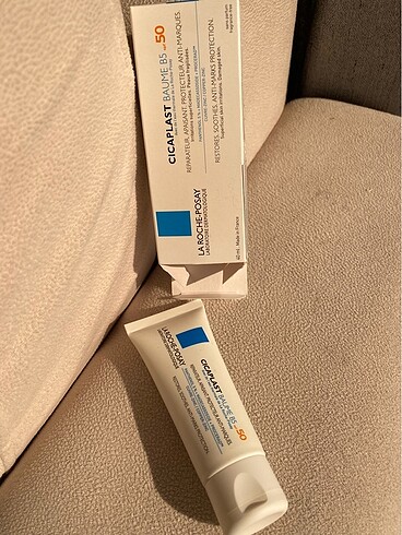  Beden La Roche Posay Cicaplast SPF 50