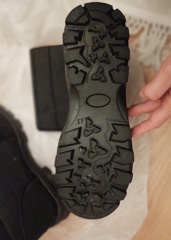 Erkek kar botu - Görsel 2