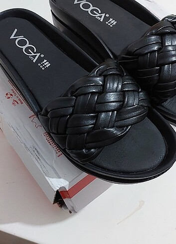 Vogue Voga Örgü Bantlı Siyah Kadın Terlik