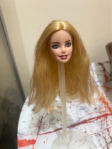  Beden Barbie holiday kafa