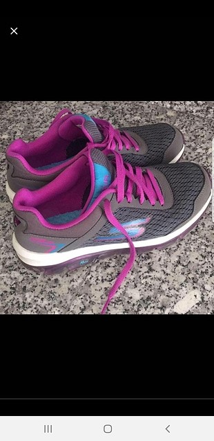 yeni gibi skechers