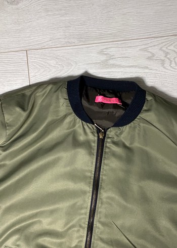 Parlak Yeşil Kadın Fermuarlı Ceket - Görsel 3