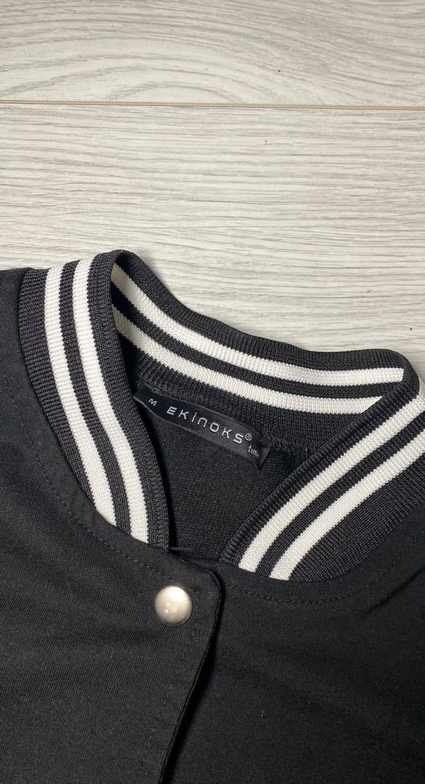 kadın Siyah Beyaz Düğmeli Streetwear Ceket - Görsel 4