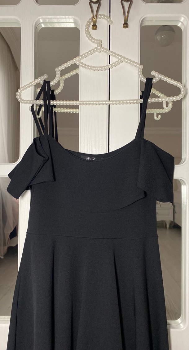 Siyah Midi Elbise - Görsel 2