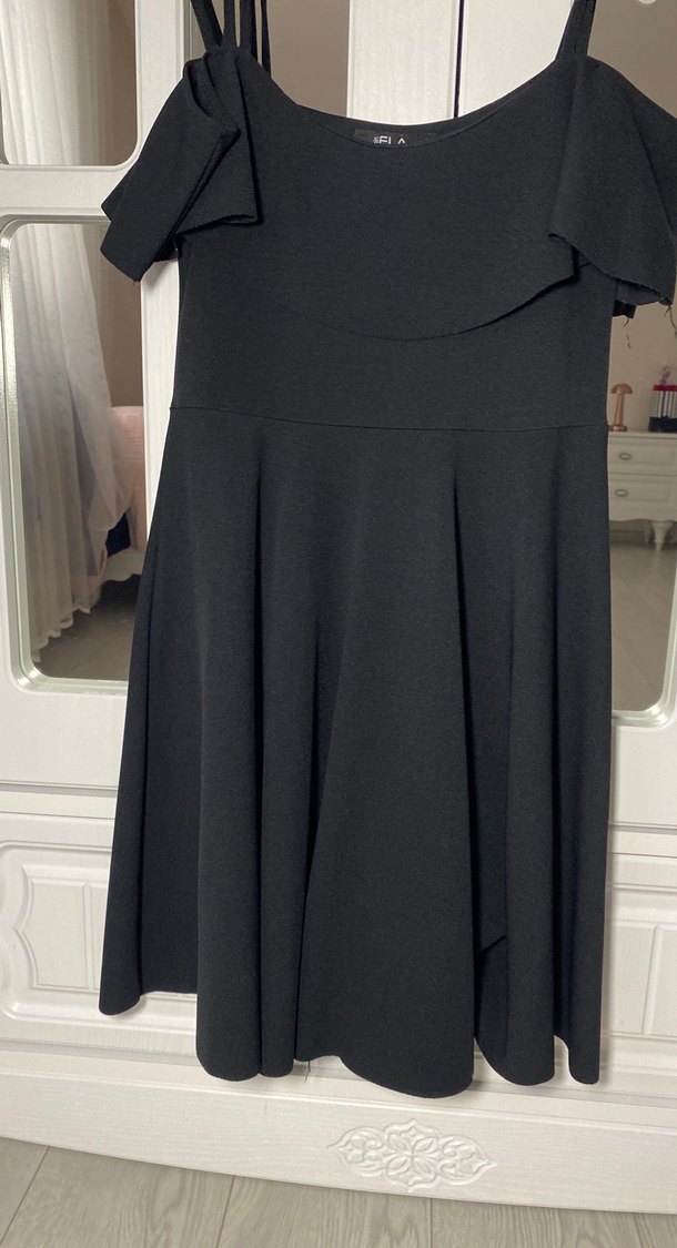 Siyah Midi Elbise - Görsel 3