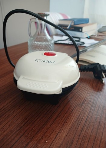 Beyaz Mini Waffle Makinesi Kiwi - Görsel 4