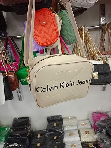 Beden Calvin Klein Bayan Askılı Kol Çantası