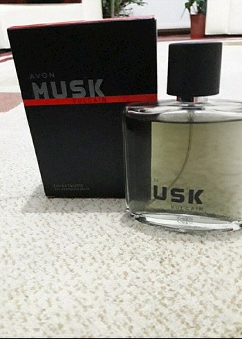 Avon Musk Erkek Parfümü Siyah