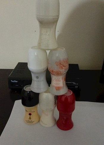 Avon Kadın Roll-On Deodorant tanesi bir adedi