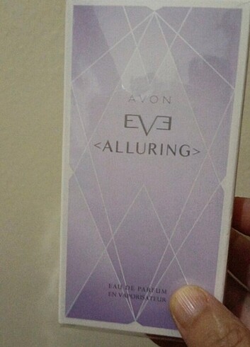 Avon EVE ALLURİNG