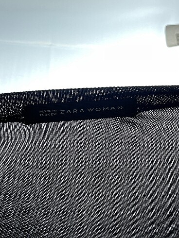 m Beden çeşitli Renk Zara Bluz %70 İndirimli.