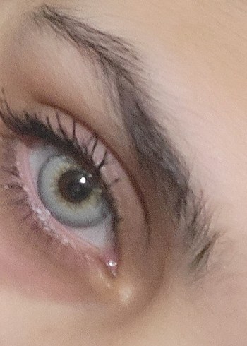 Bej Gri Takma Kirpik - Görsel 2