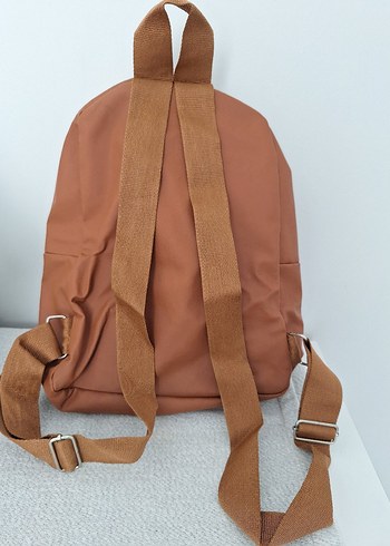 Bej Deri Kadın Sırt Çantası - Görsel 3