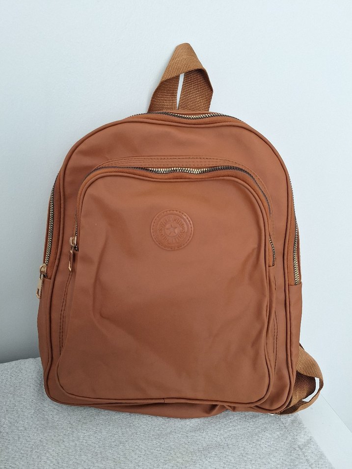 Bej Deri Kadın Sırt Çantası - Görsel 2