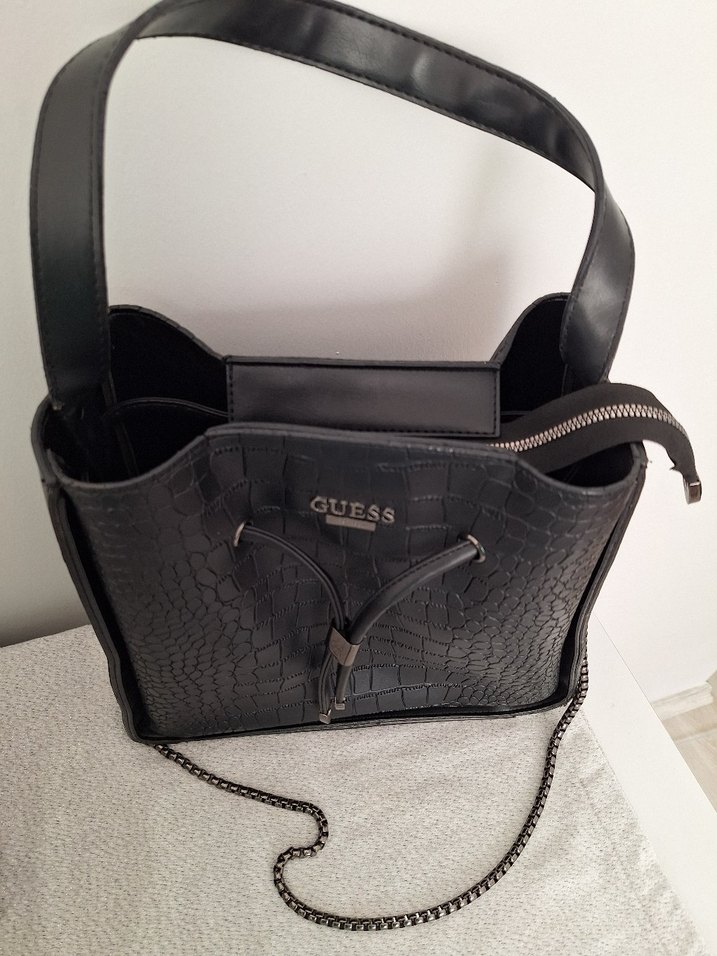 Siyah Deri Yılan Desenli Zincir Detaylı Çanta - Görsel 2