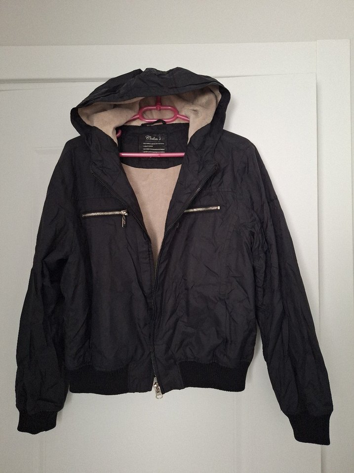 Kapüşonlu Siyah Fermuarlı Kadın Ceket - Görsel 3