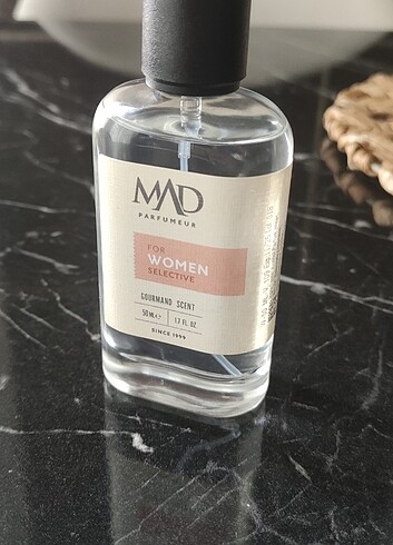 Mad parfüm v109