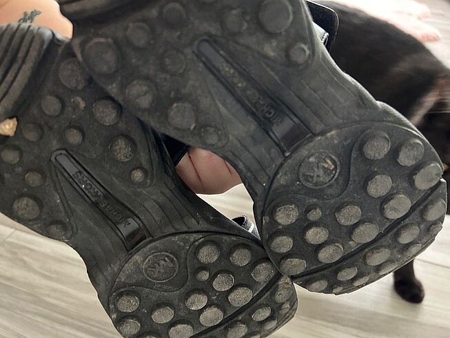 36,5 Beden Michael Kors
