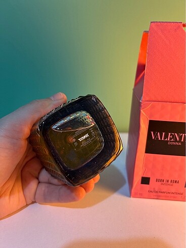 Valentino Valentino Born in Roma Intense 50 ml