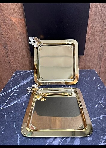 GOLD KELEBELIKLİ TEPSI