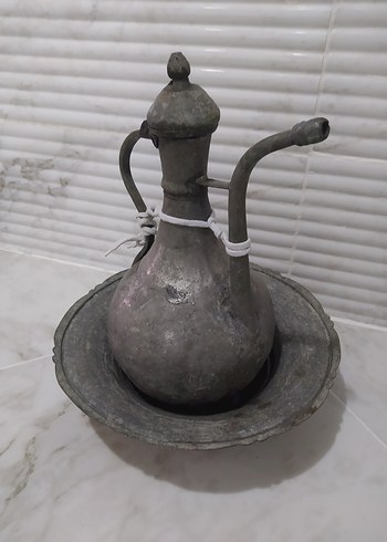 Diğer antika bakır ibrik ve lenger