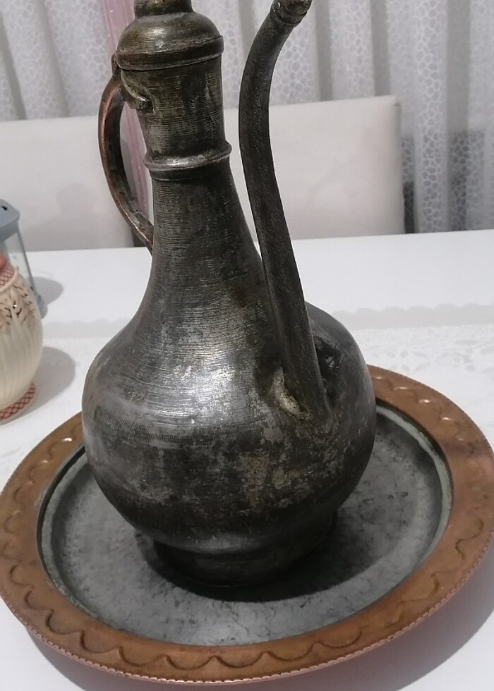 Antika bakır ibrik ve tepsi - Görsel 2