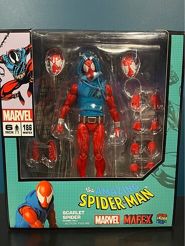 Mafex Scarlet Spiderman