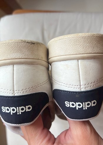 31 Beden beyaz Renk Adidas Beyaz erkek Çocuk Spor Ayakkabı