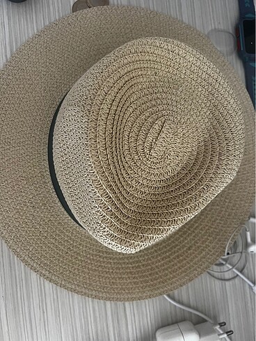 H&M Hasır Şapka