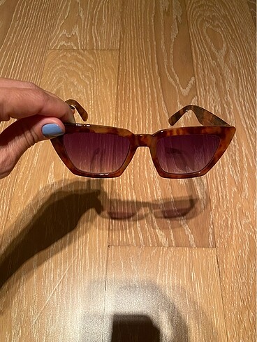 Zara Güneş Gözlüğü - Görsel 2