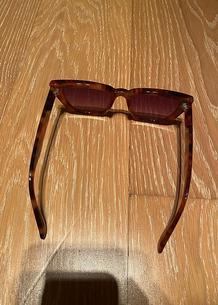 Zara Güneş Gözlüğü - Görsel 4