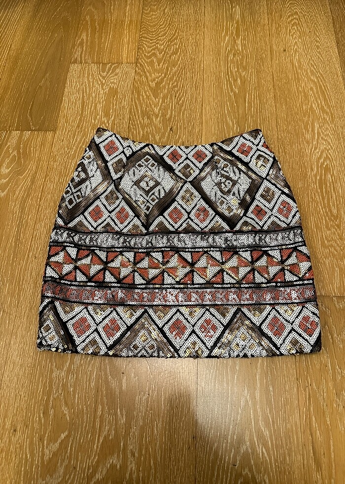 Pullu payetli etek - Görsel 3