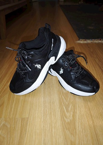 Siyah Bağcıklı Kadın Spor Ayakkabı - Görsel 2