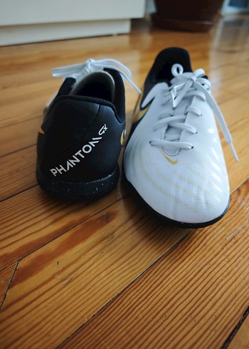 Erkek Beyaz Siyah Laced Futbol Ayakkabısı 36.5 - Görsel 3