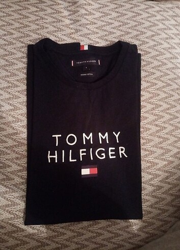 #TommyHilfiger #orginal #tshirt hiç kullanılmamış üründür. S bed
