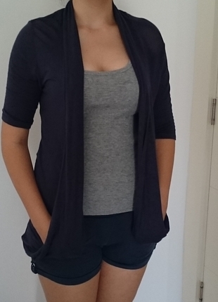 m Beden siyah Renk 2 ADET ÇOK ŞIK HIRKA LTB VE BATİK