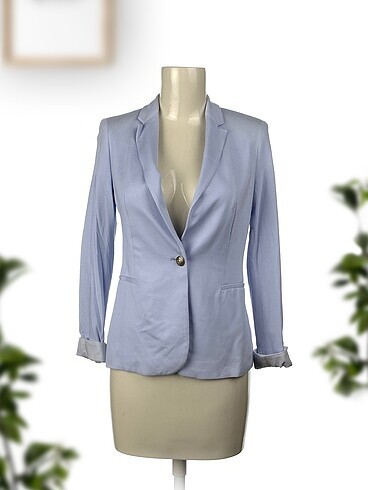 Zara Blazer %70 İndirimli.