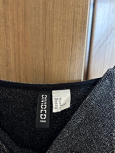 32 Beden siyah Renk H&M tulum