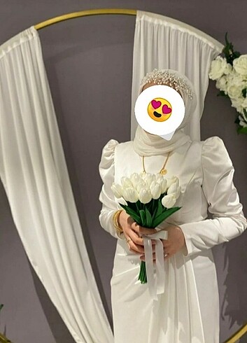 Diğer nikah elbisesi