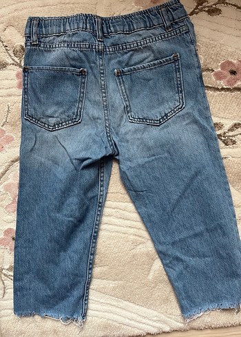 8 Yaş Beden Zara Yırtık Bol Kesim Denim