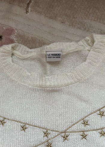 LC Waikiki Lcw Nakışlı Beyaz Kız Çocuk Kazak